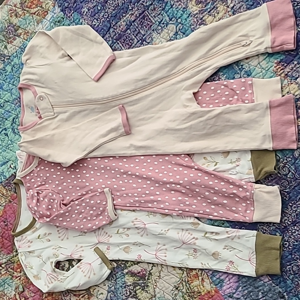 3 zippy sleepers
